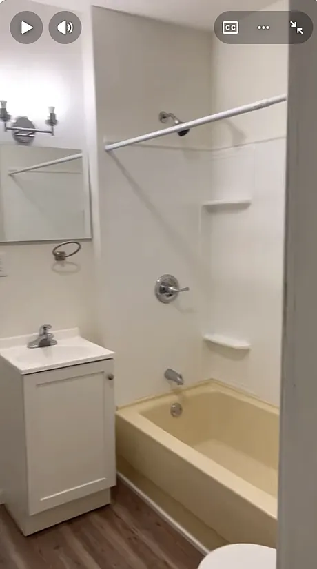 4 bed, 2000 sqft, $1,980 — Photo 4