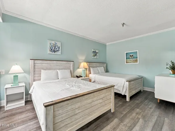 602 W Fort Macon Road #241, Atlantic Beach, NC 28512