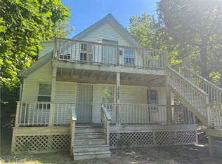 3323 E 143rd St, Cleveland, OH 44120