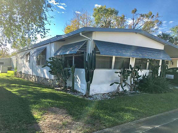 4th image of 1000 Walker St Lot 20