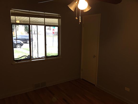 2nd image of 1411 N Trenton St