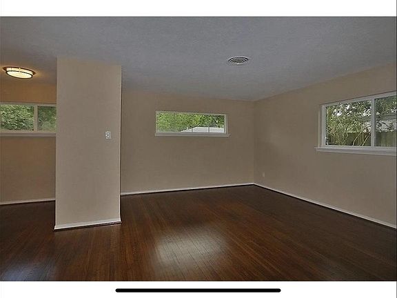 4th image of 4427 Knotty Oaks Trl
