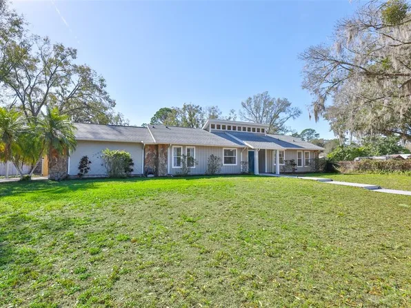 20600 Gardenia Dr, Land O Lakes, FL 34638