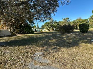 221 NE 9th Ave, Boynton Beach, FL 33435