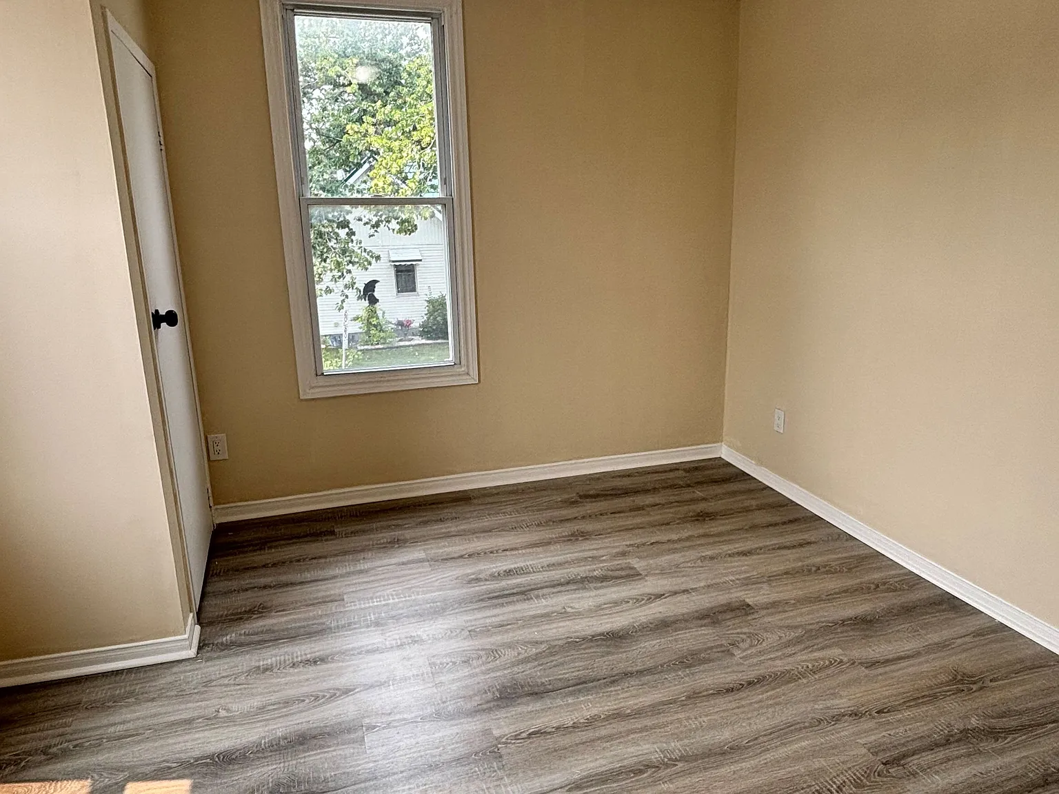 2 bed, $2,200 — Photo 3
