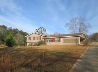 135 Vaughn Rd, Griffin, GA 30223