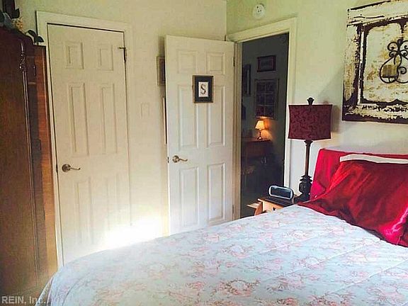 3rd image of 4712 King St