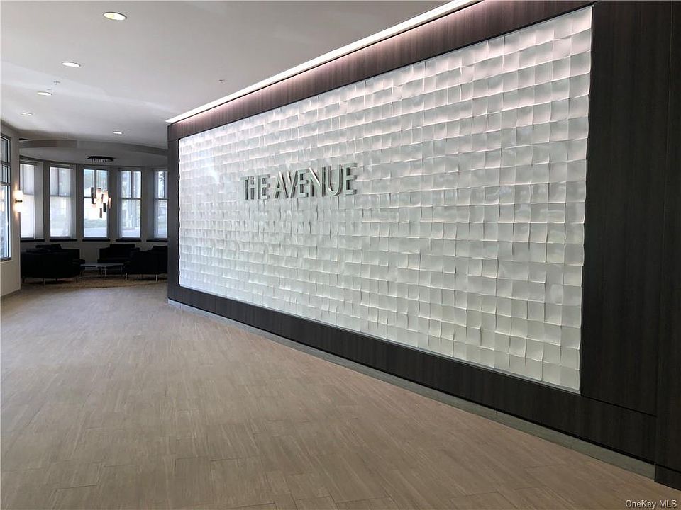 1st image of 300 Columbus Ave APT 3Q