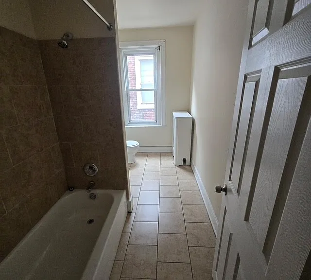 1521 Womrath St — Photo 3