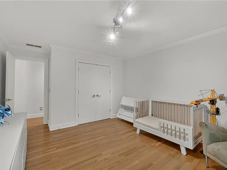 4610 Morton Rd — Photo 20