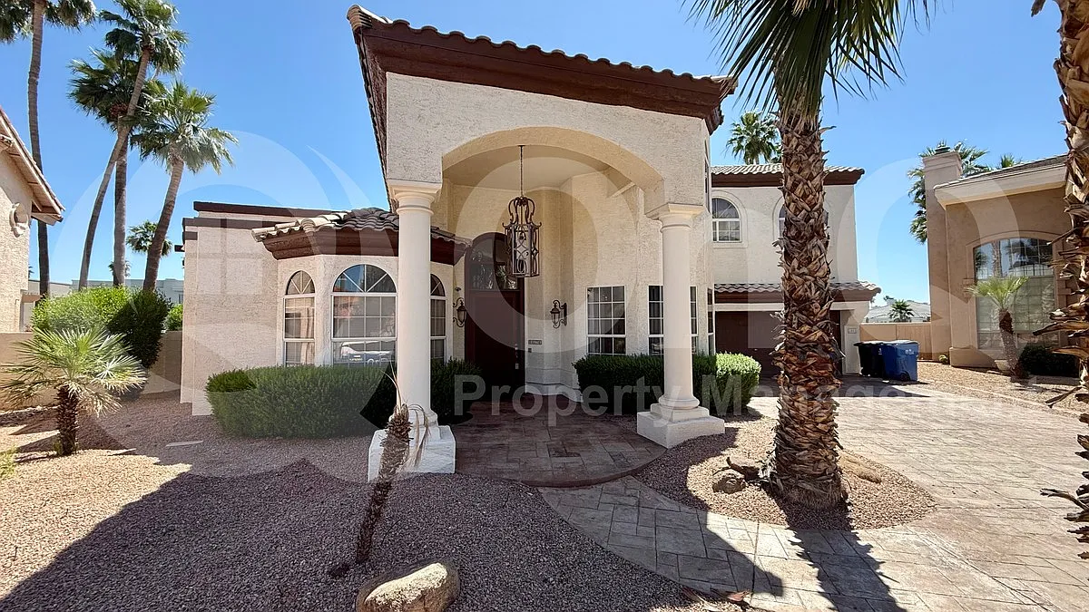 Building Photo - 1401 W Sandpiper Dr