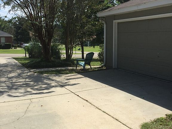 4th image of 2646 Topaz Way