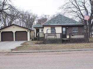 501 2nd St SW, Watertown, SD 57201