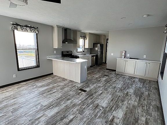 3rd image of 3507 S Harvest Ct
