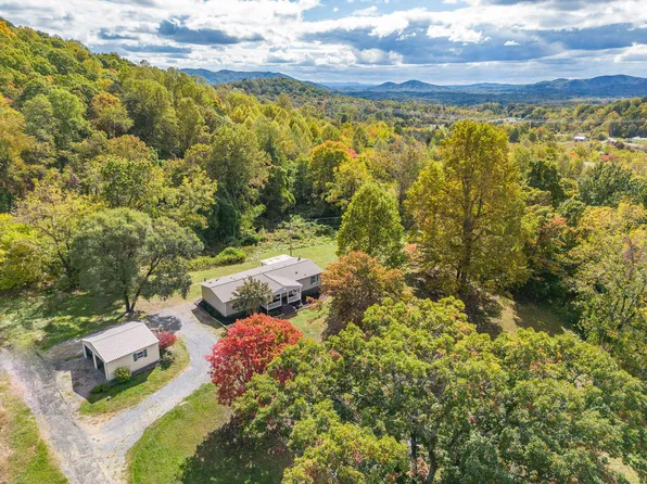 2165 Murray Hollow Rd, Thaxton, VA 24174