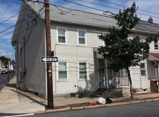 243 Front St FLOOR 2, Catasauqua, PA 18032