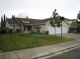 9164 N Countryside Ave, Delhi, CA 95315