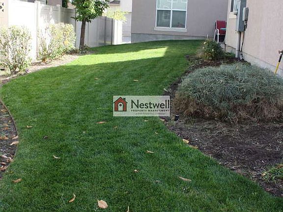 3rd image of 4677 W Firmont Dr