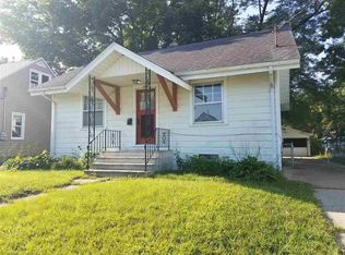 2020 Mulberry St, Waterloo, IA 50703