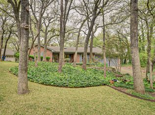 2104 Edgewood Ct, Arlington, TX 76013