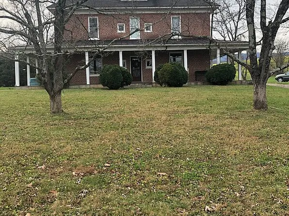 7095 Ferrum Mountain Rd, Callaway, VA 24067