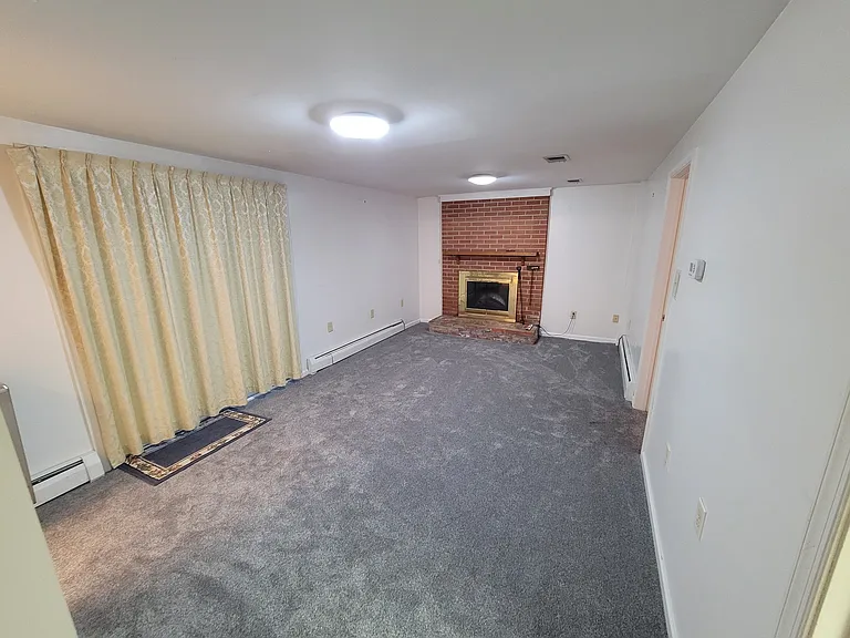 14024 Roanoke St — Photo 14