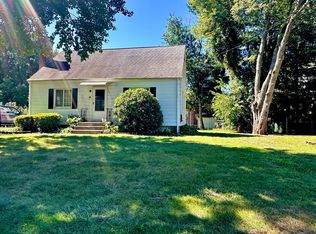 11 Joseph St, Agawam, MA 01001