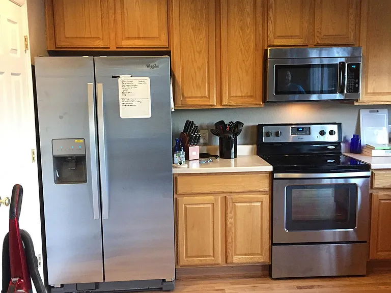 309 Plowman Ct — Photo 4