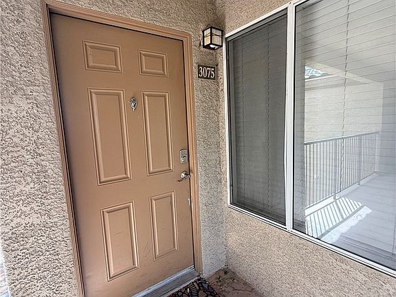 5th image of 4400 S Jones Blvd Unit 3075