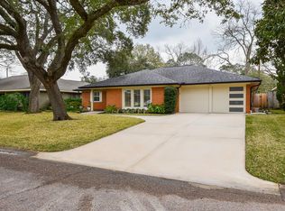 4819 McDermed Dr, Houston, TX 77035