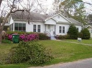305 N Laurel St, Winnfield, LA 71483