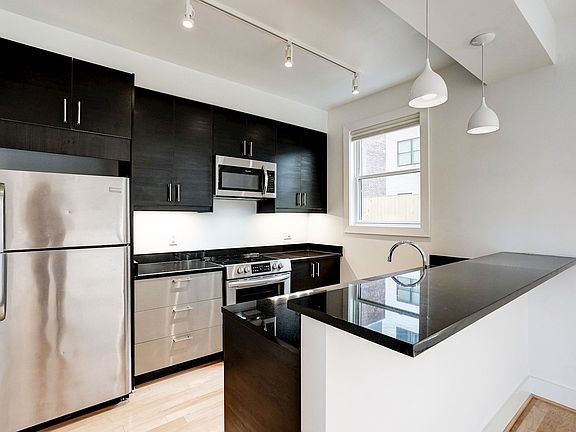 4th image of 730 Columbia Rd NW #1