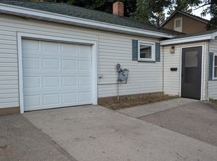 848 W Bluff St, Marquette, MI 49855