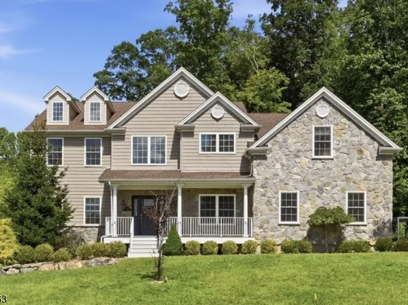 5 Jared Pl, Mount Olive Twp., NJ 07828
