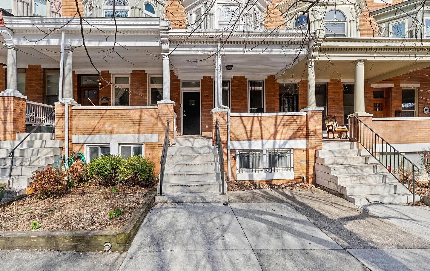 1 bed, 900 sqft, $1,650 — Photo 1