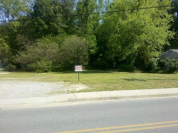 1025 Market St, Denton, MD 21629