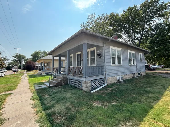 505 Walnut St, Hays, KS 67601