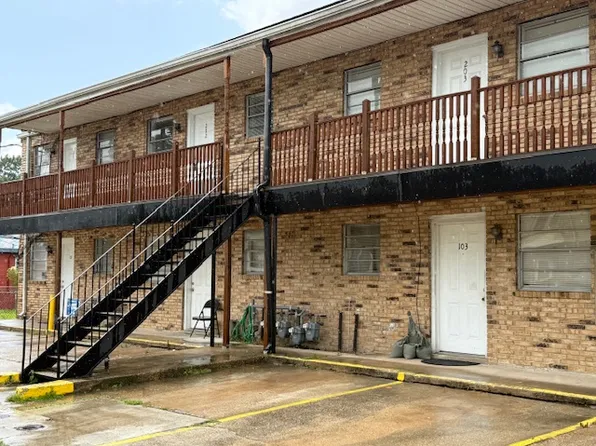 1024 Angela Ave, Arabi, LA 70032