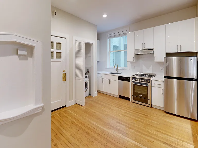 701 Taylor Street — Photo 11