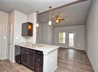 601 Pecan Ave, Panhandle, TX 79068