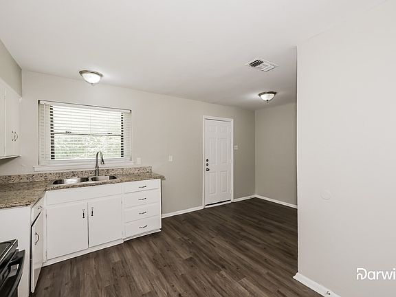 2nd image of 720 Emberwood Dr