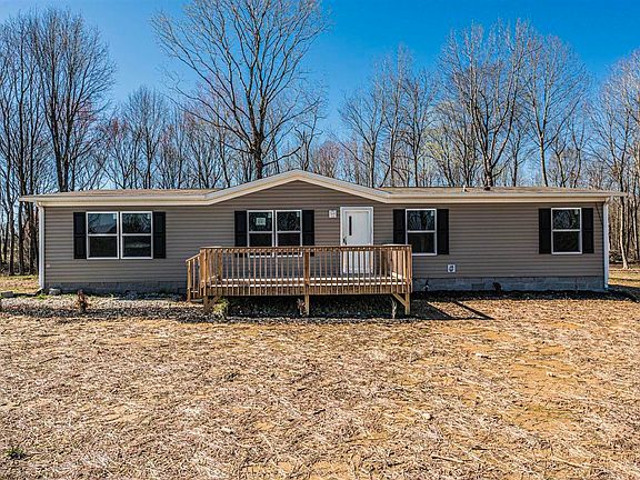 2nd image of 1387 Apple Grove Rd