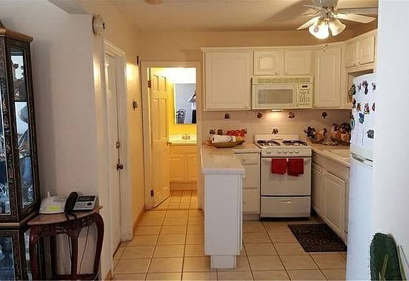 4th image of 132 Hoffman Ave APT 216