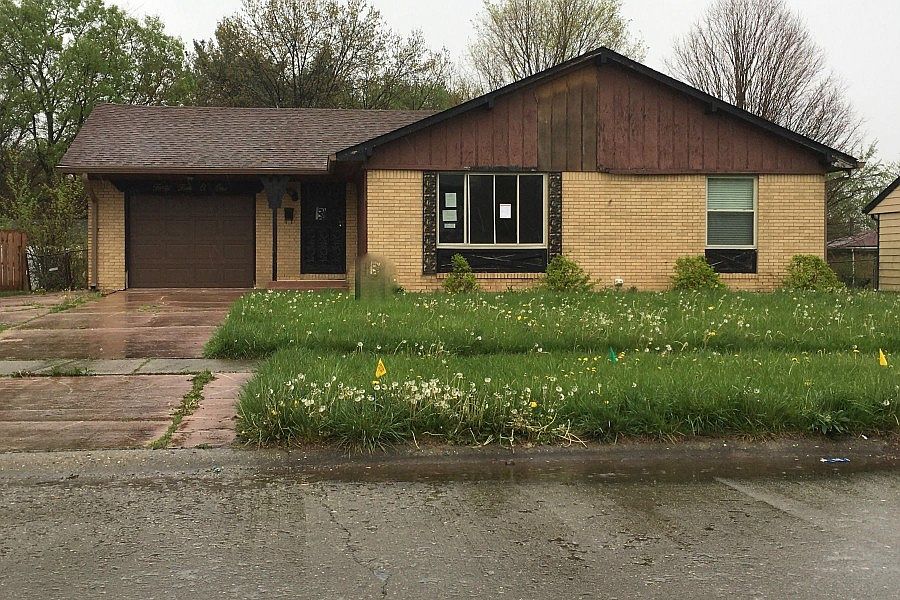 1st image of 4401 Burrwood Dr