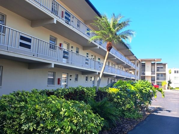 9940 47th Ave N APT 116