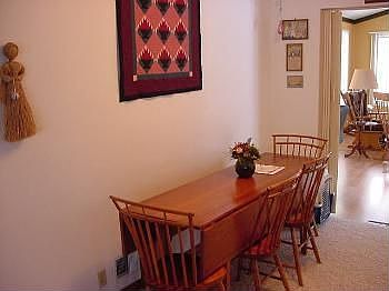 4th image of 2121 Ashland Ave