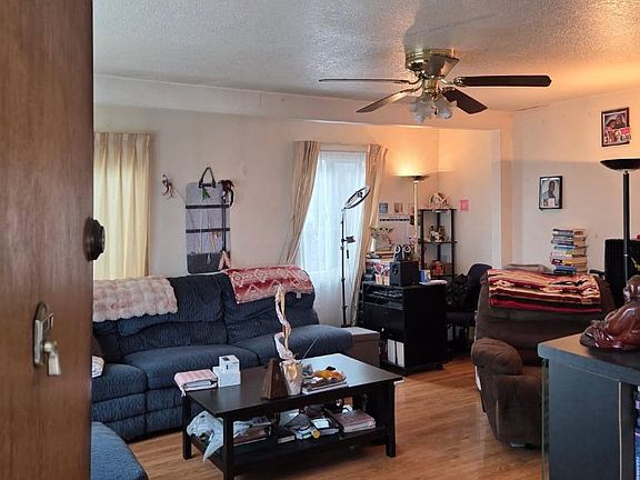 2nd image of 947 91st Ave