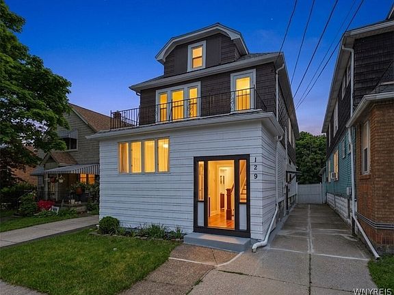 3rd image of 129 Ridge Park Ave