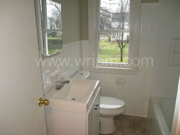 2nd image of 28 Cleveland Dr