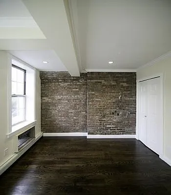 Rented by Icon Realty Management | media 3